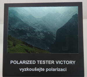 Test na polarizační brýle  -  motiv hory